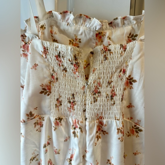 NWT! Goodnight Macaroon Kelsie Floral Ribbon Tie Strap Midi Dress Size L - Picture 4 of 4